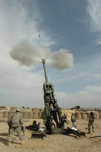 美国将出口印度145门M777榴弹炮 印造大量零件_新浪新闻