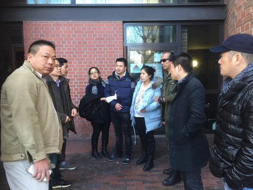 驻法使馆与法国93省警局交涉 要求还华人一方