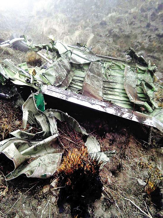 尼泊尔寻获23名空难遇难者遗体