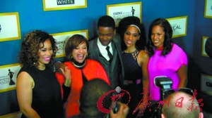 奥斯卡之夜或上演黑白对台戏