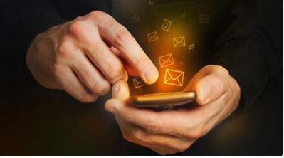 浦发信用卡大打亲民牌 多重减免措施受欢迎