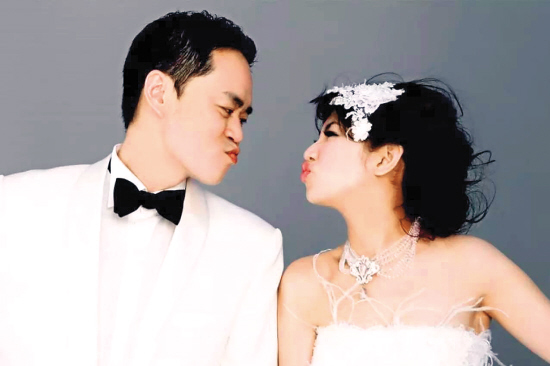 Selina离婚各种表态各种猜