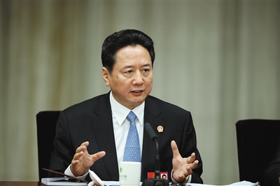 全国人大代表、山西省省长李小鹏回应山西经济困境等问题。新京报记者 侯少卿 摄