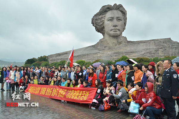 长沙监狱女职工开展志愿服务活动欢庆妇女节