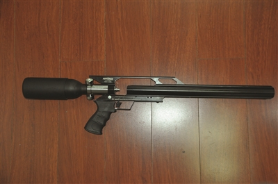 先用网捕鸟,又想用气枪 自购零件组装枪支被处