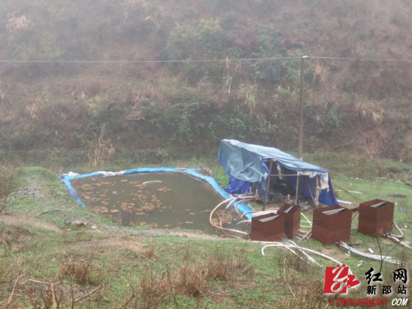 新邵县对非法采矿隐患点进行突击巡查