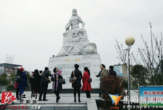 平江南江镇人口_平江南江镇图片(2)