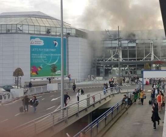 布鲁塞尔机场发生两次爆炸 一人死亡多人受伤
