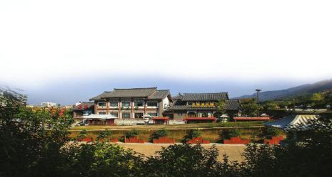 西安临潼国家旅游休闲度假区 买国际品牌 何必