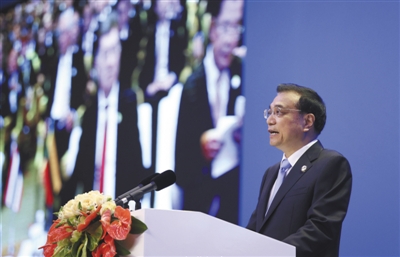 昨日，李克强总理在博鳌亚洲论坛2016年年会开幕式上发表演讲。据中国政府网