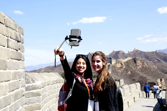 千名美国游客游长城