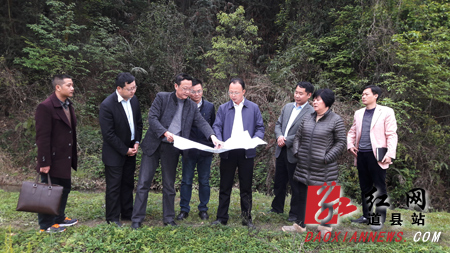 道县县委副书记,县长刘勇会到周敦颐故里现场办公