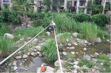 五指山消防积极开展辖区山岳、水域救援实地实