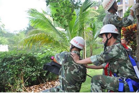 五指山消防积极开展辖区山岳、水域救援实地实