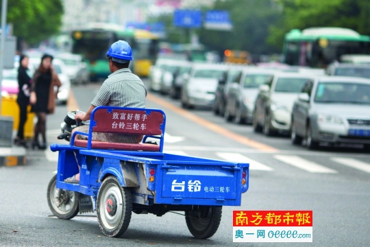 深圳交警:禁摩限电并非针对快递业 也非随意之