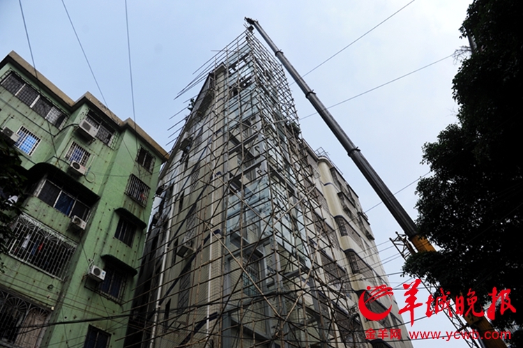  孝子电梯 今日 拆除 _新浪新闻