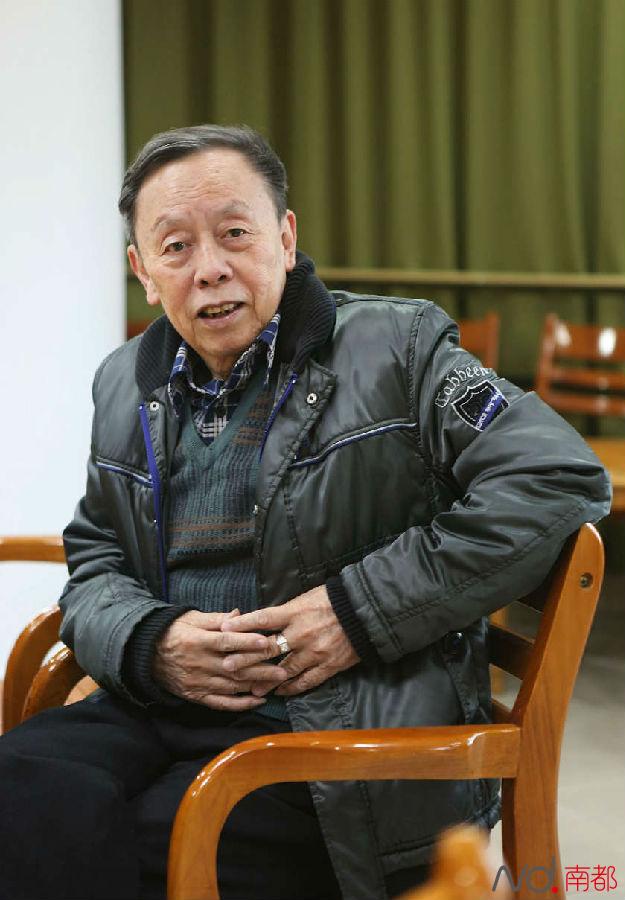 讲粤语相声 他曾是广东最受欢迎笑星_新浪新闻