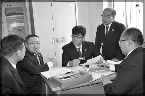 办案检察官讨论案情