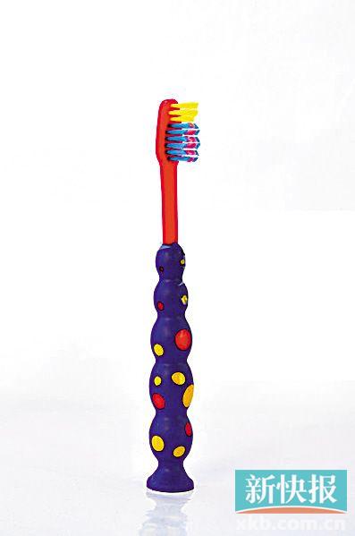 广东进口儿童牙刷98%不合格 文具不合格率超