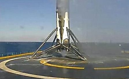 美国首次 成功 实现 海上回收火箭 _新浪新闻