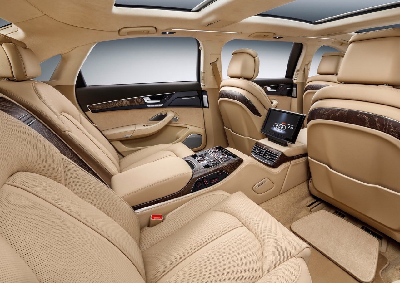 奥迪A8L加长限量版,全球仅限一台