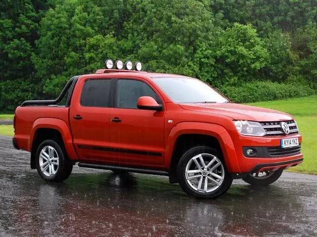 骚年的一生 少不了一部把弯男掰直的皮卡！