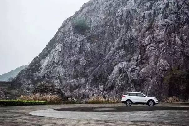 【车市红点·试驾】试驾吉利博越