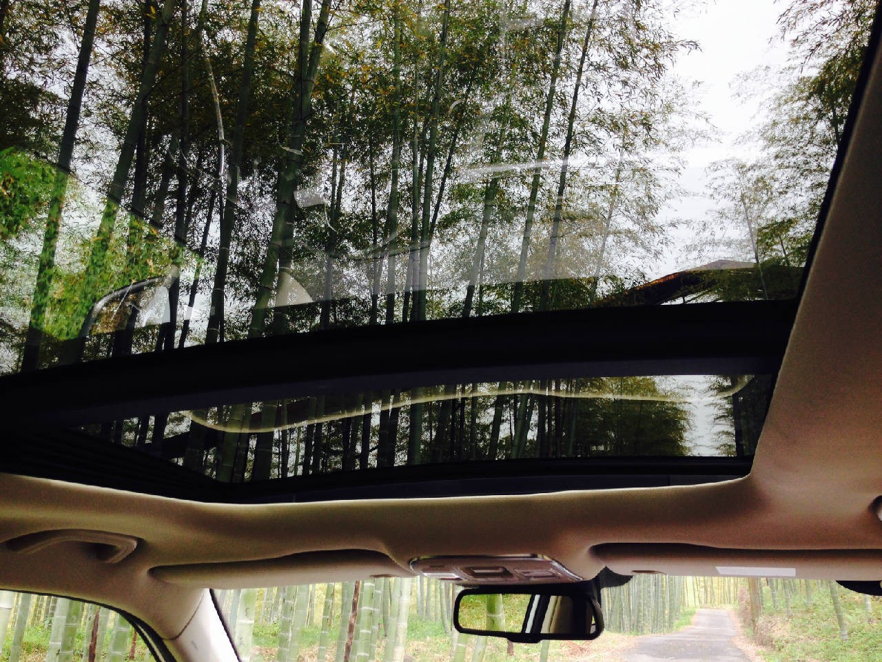 试驾|竹海与美相约,感受吉利博越