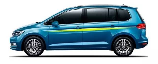 你与时尚之间只差了一个“高定”