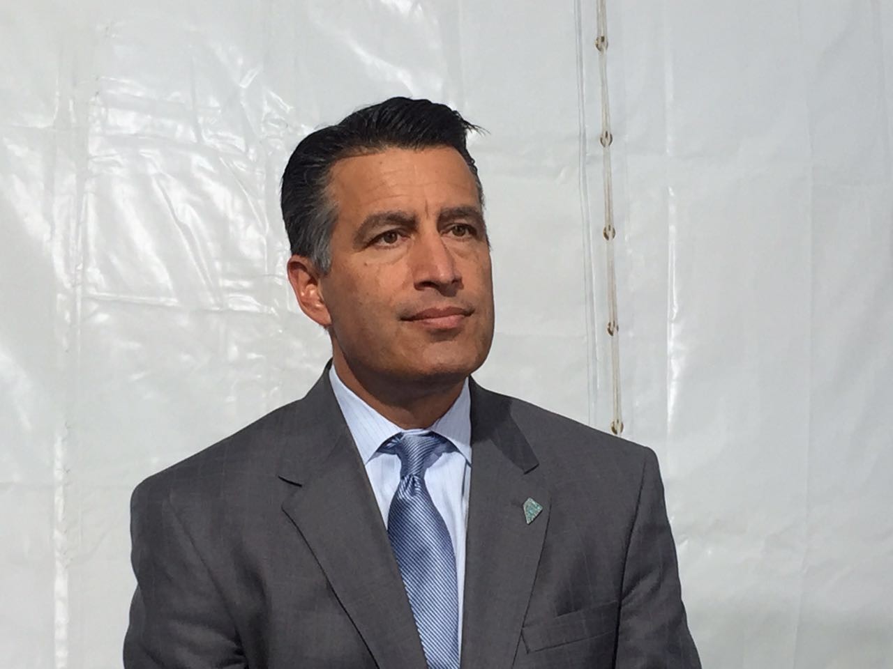 乐视触角正式伸进美国 挖特斯拉墙角