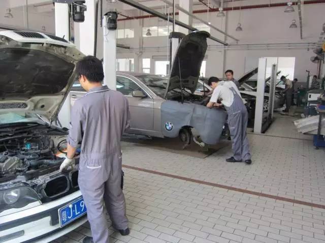 回敬奔驰,宝马降低售后价格