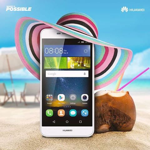 华为公司生产的智能手机在几内亚受到热捧