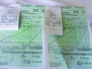 中国留学生转机旧手机被税两千多元