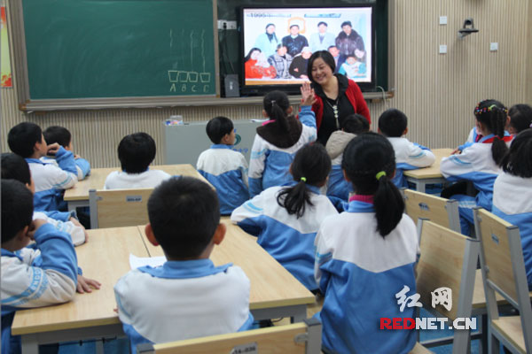 长沙高新区麓谷中心小学老师获教育部颁发优