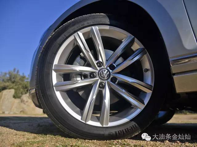 新手选车这些配置到底要不要?