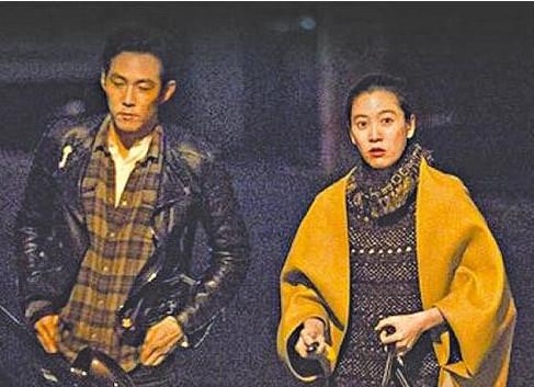型男李政宰和bigbang里TOP是至亲？坏大叔经历好励志