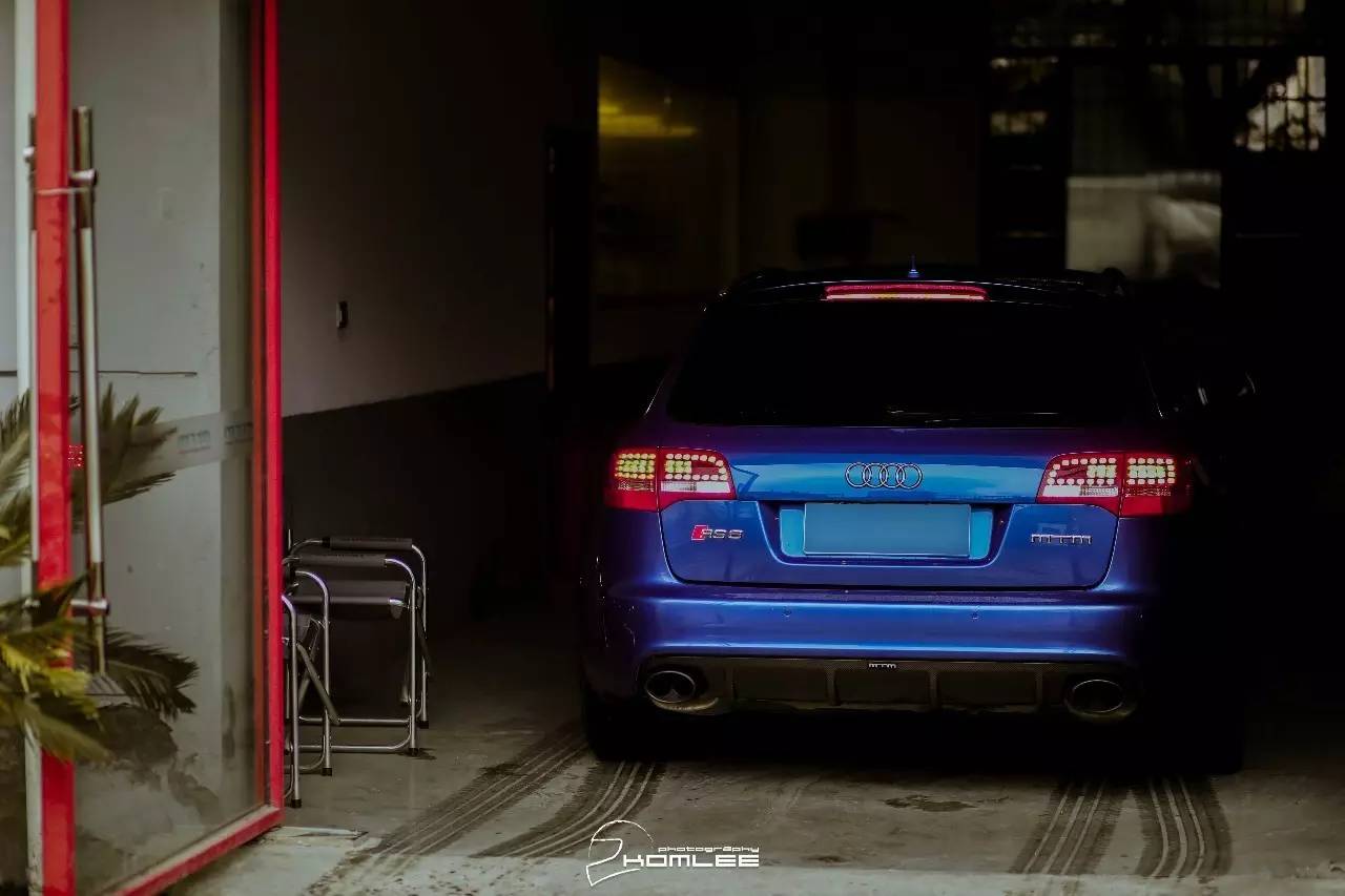 如果你心里也停着一台蓝色RS6 Avant...