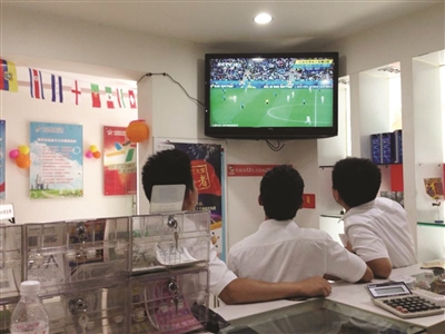 巧妙玩转比分2串1 彩民投198元斩获1.5万