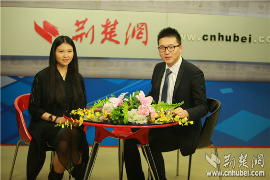 丽江小倩:特别想来湖北开个唱 10月将发首张专辑_新浪新闻