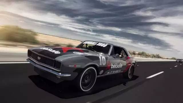 看了这场车赛,才明白天朝超壕们有多普通