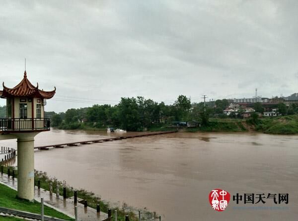 湖南多地5月来降雨量创极值 18日再迎雨水