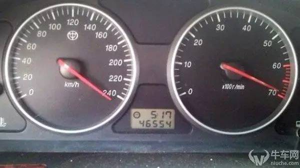 发动机最大转速能到多少?太高会伤车么?