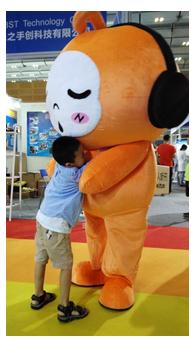 懒人听书精彩亮相深圳文博会 引发媒体关注 收