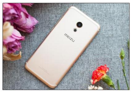 配最美天线条 小屏旗舰魅族PRO 6值得买