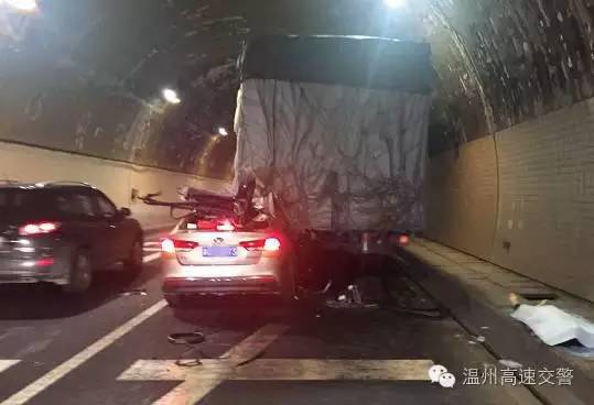 这次长脸了！堵车4公里无一占用应急车道