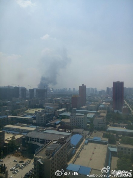 郑州高新区一服装厂发生连续爆炸 多人被困(组图)