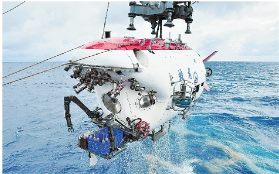 潜艇超重导致无法上浮