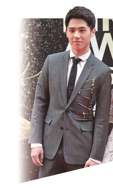  刘昊然遭粉丝  狂热 告白 _新浪新闻