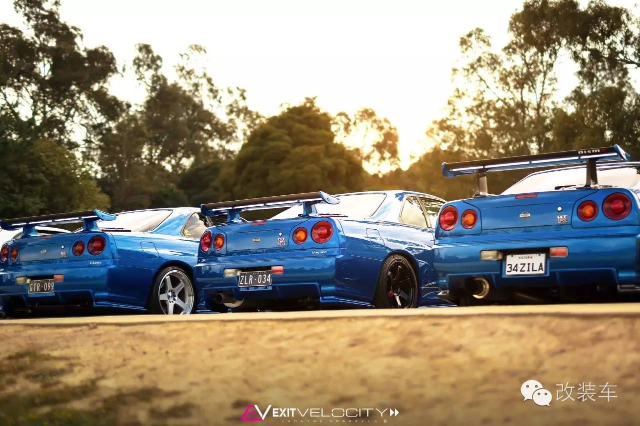 史上最有情怀的婚车队 放眼望去全是战神