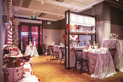 520肯德基首家爱情主题餐厅上演浪漫婚礼 个性